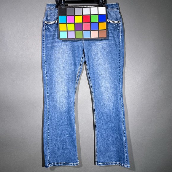 Faded‎ Glory Embroidered Back Pockets Jeans Size 14P - Picture 16 of 16